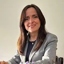Primo piano della dietista Concetta sorridente